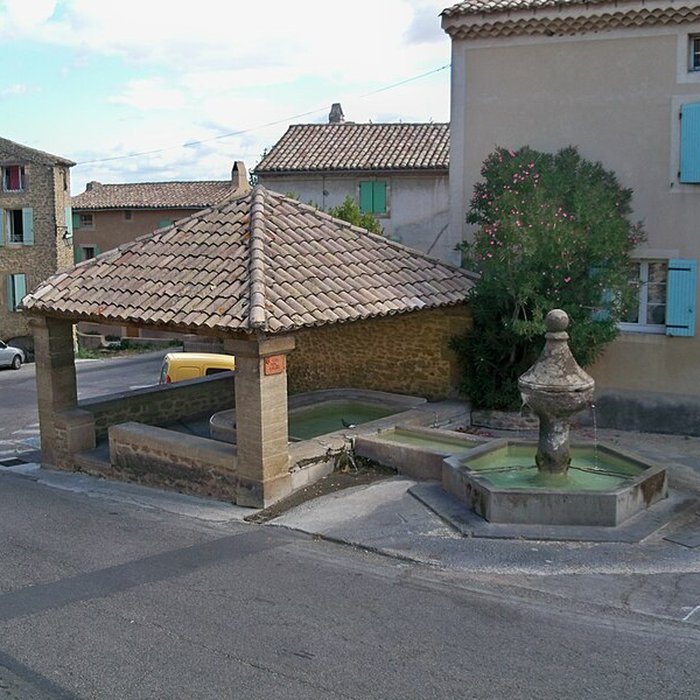 Photo de Fontaine publique de Rochegude