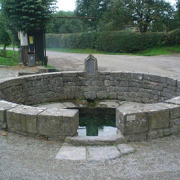 Fontaine Saint-Éloi de Floursies