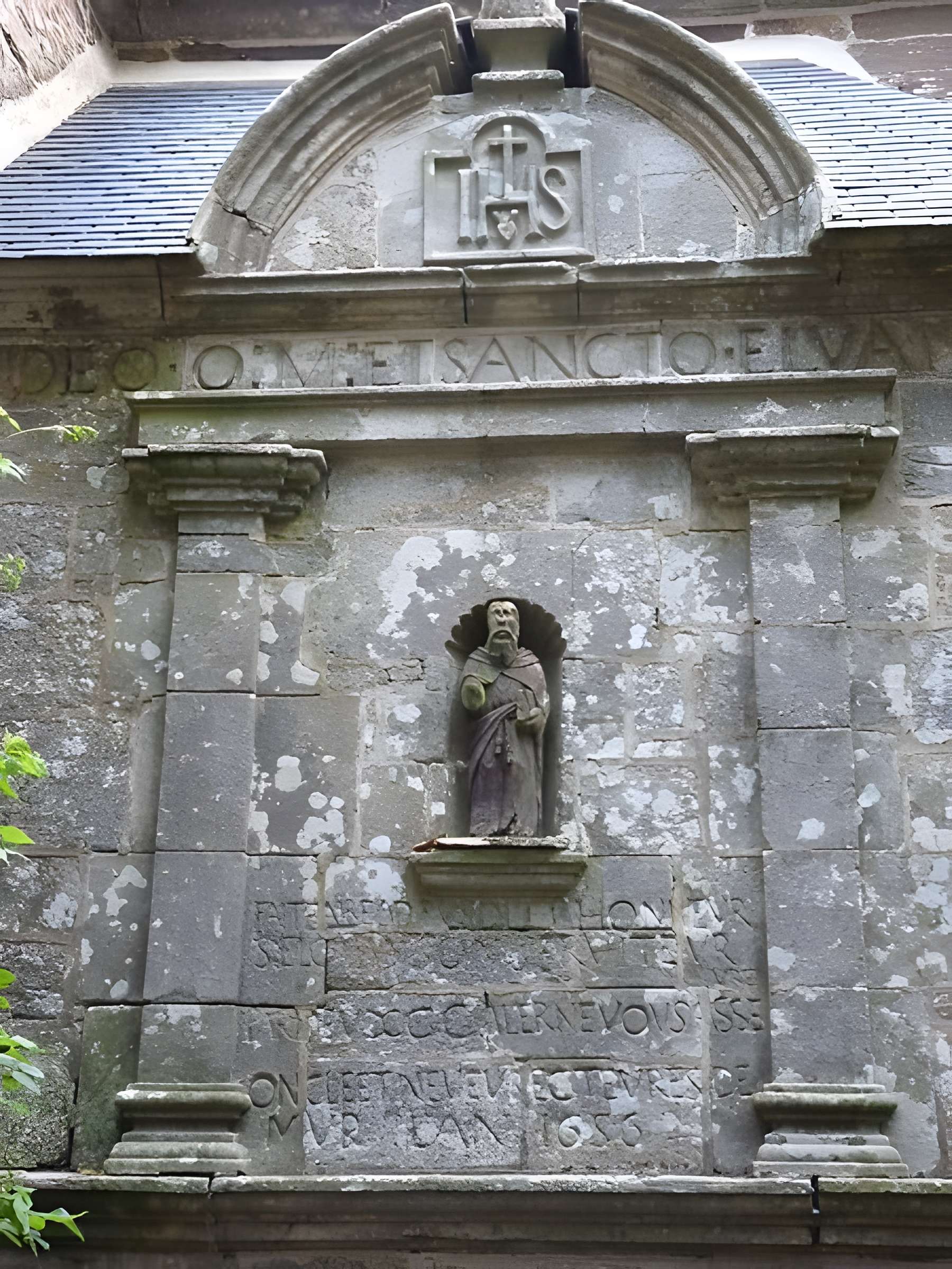 Fontaine Saint-Elouan de Saint-Guen 