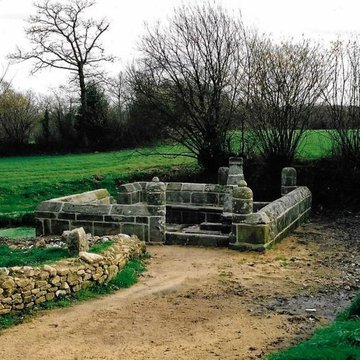 Fontaine Saint-Jean de Plouaret