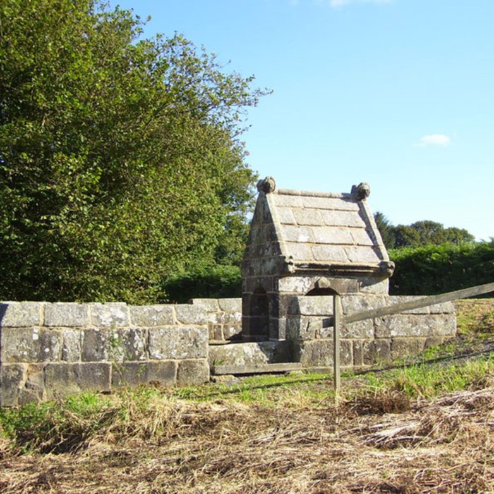 Photo de Fontaine Saint-Maur de Calanhel