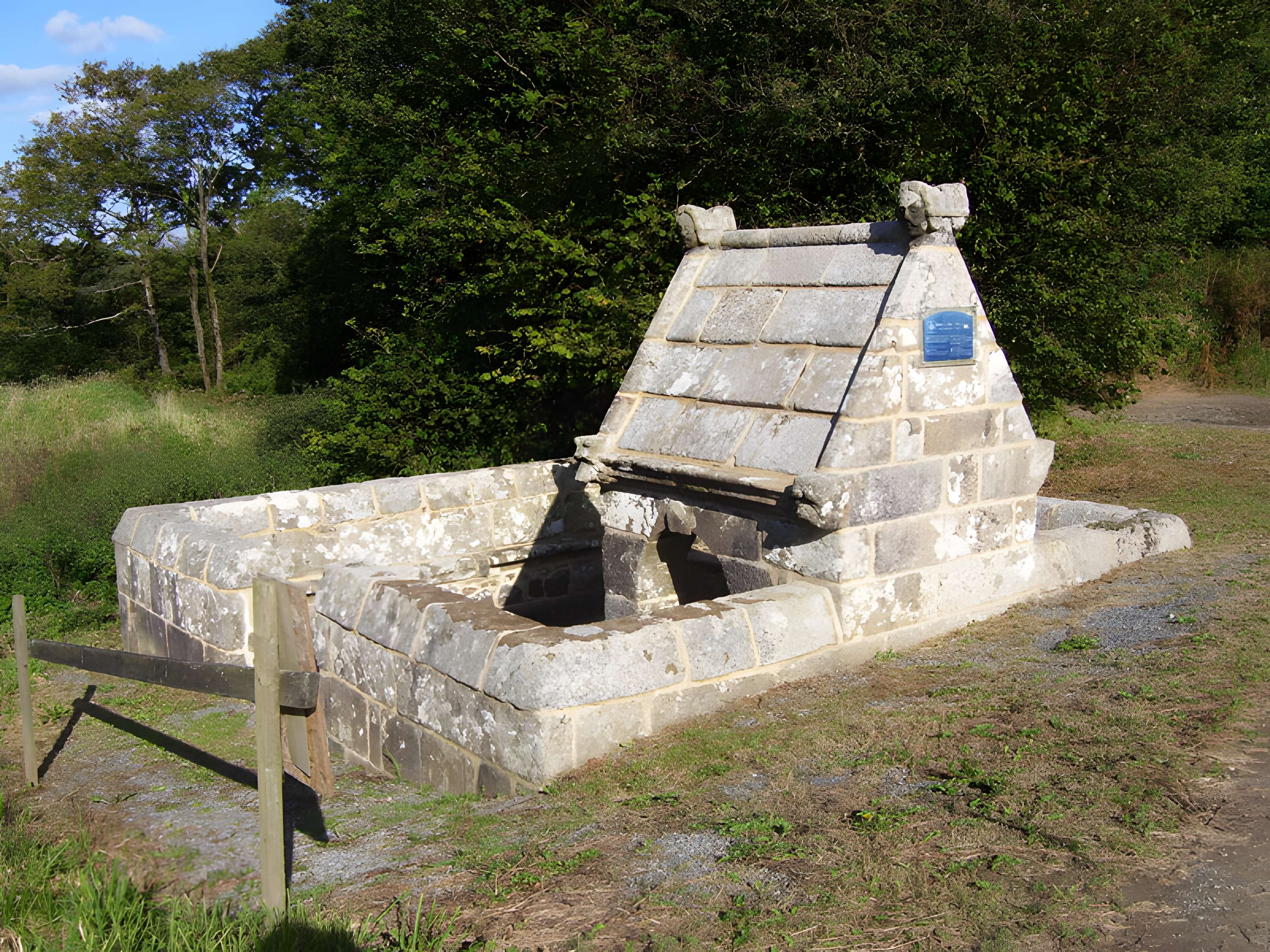 Fontaine Saint-Maur de Calanhel