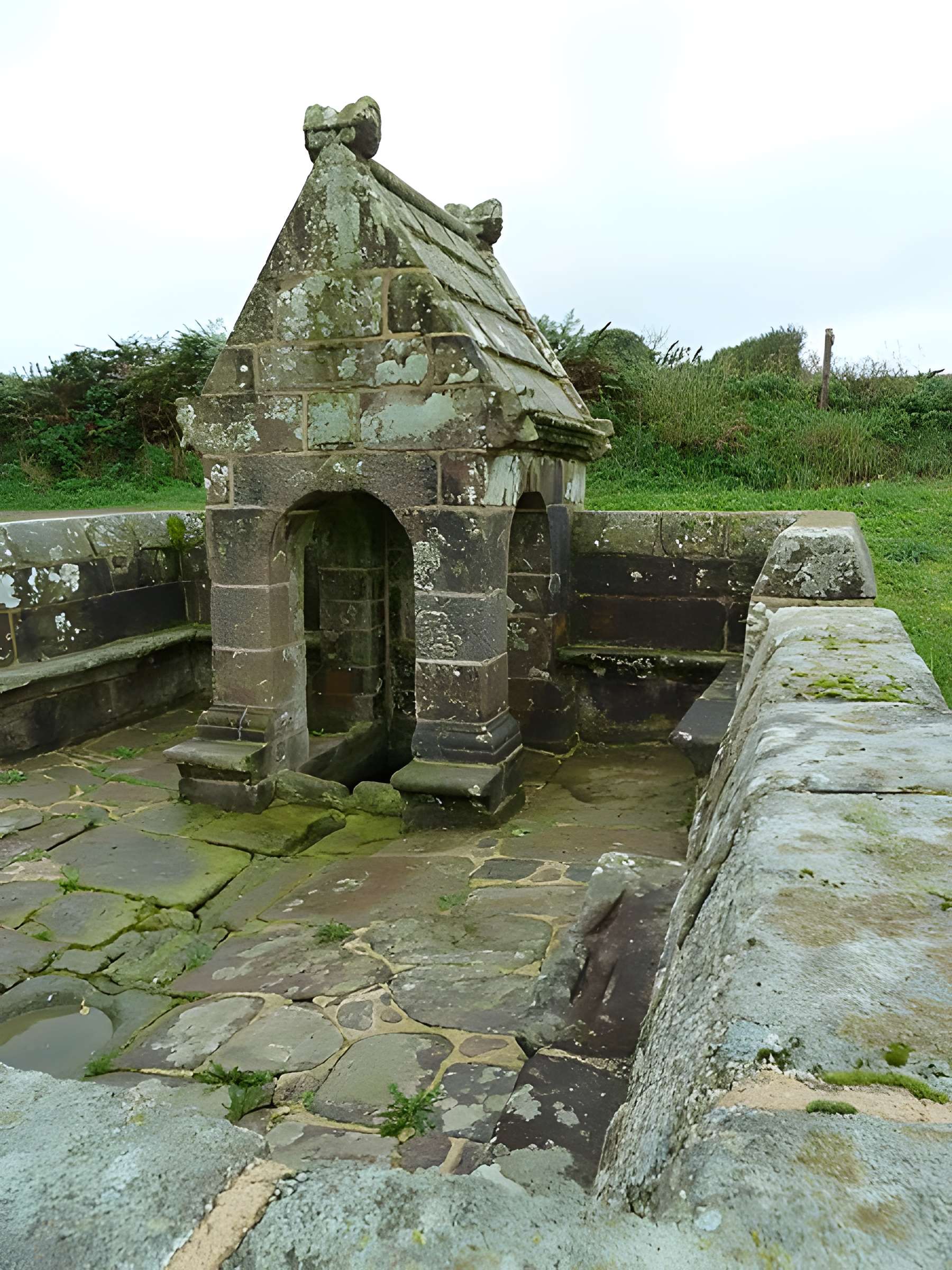 Fontaine Saint-Maur de Calanhel