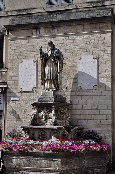 Photo de Fontaine Saint-Pierre-Fourier de Gray