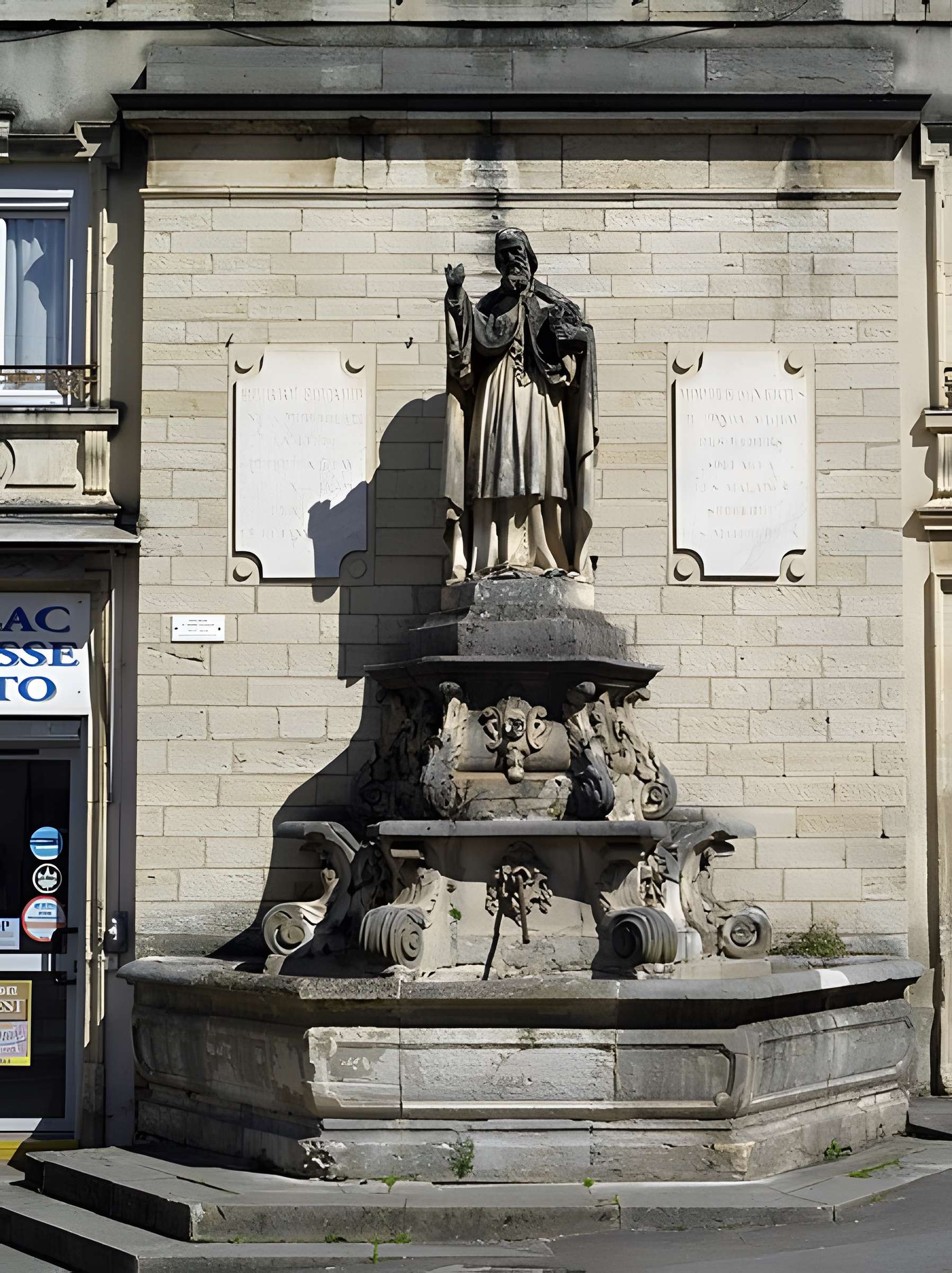 Fontaine Saint-Pierre-Fourier de Gray