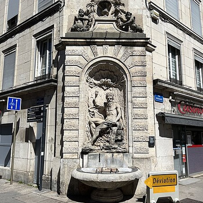 Photo de Fontaine du Doubs de Besançon