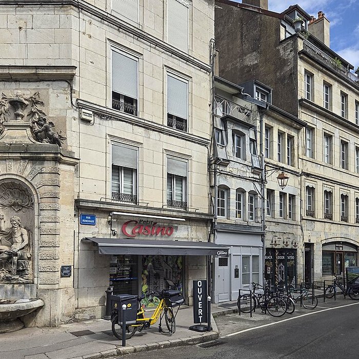 Photo de Fontaine du Doubs de Besançon