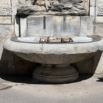 Fontaine du Doubs de Besançon