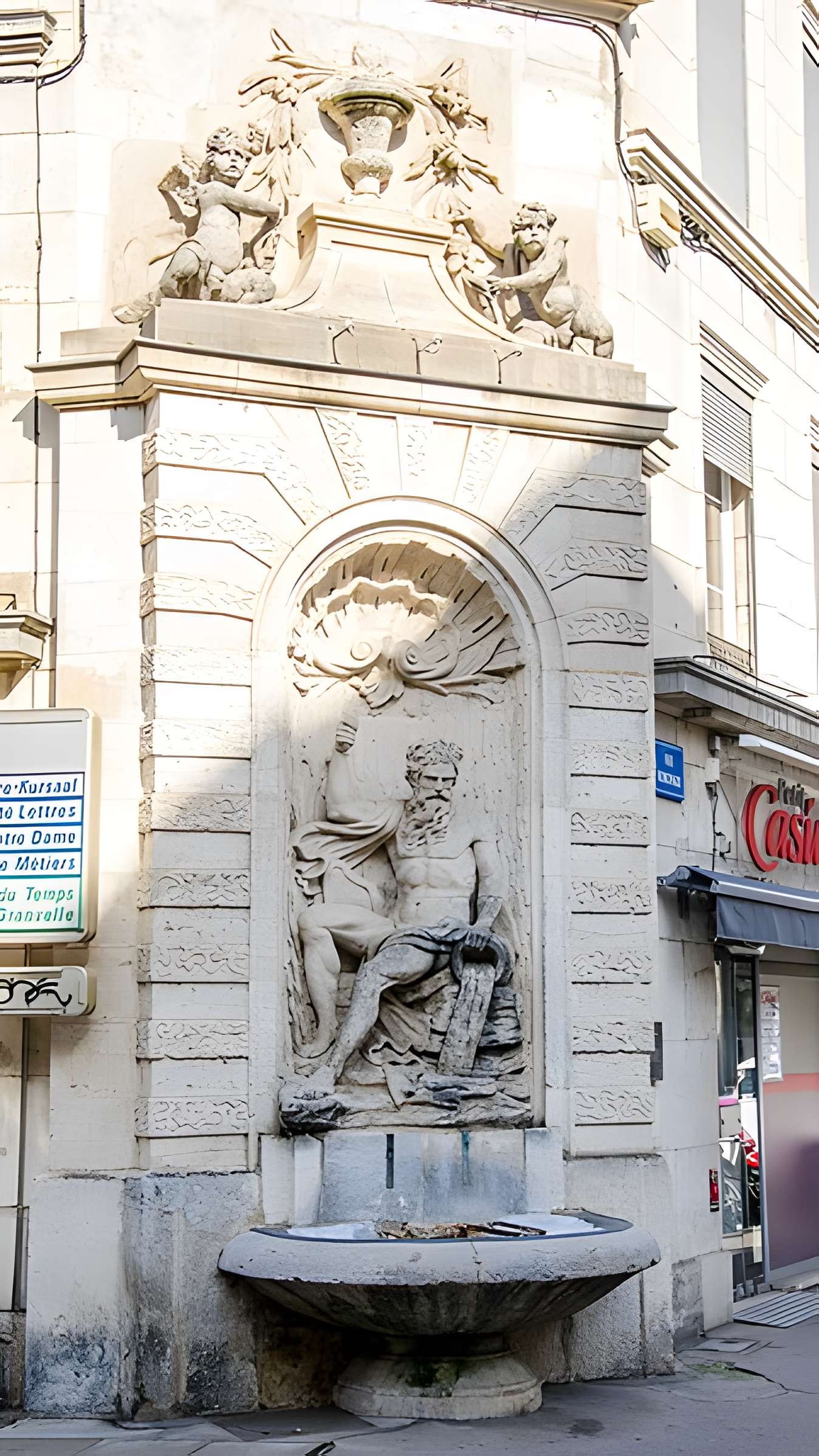 Fontaine du Doubs de Besançon