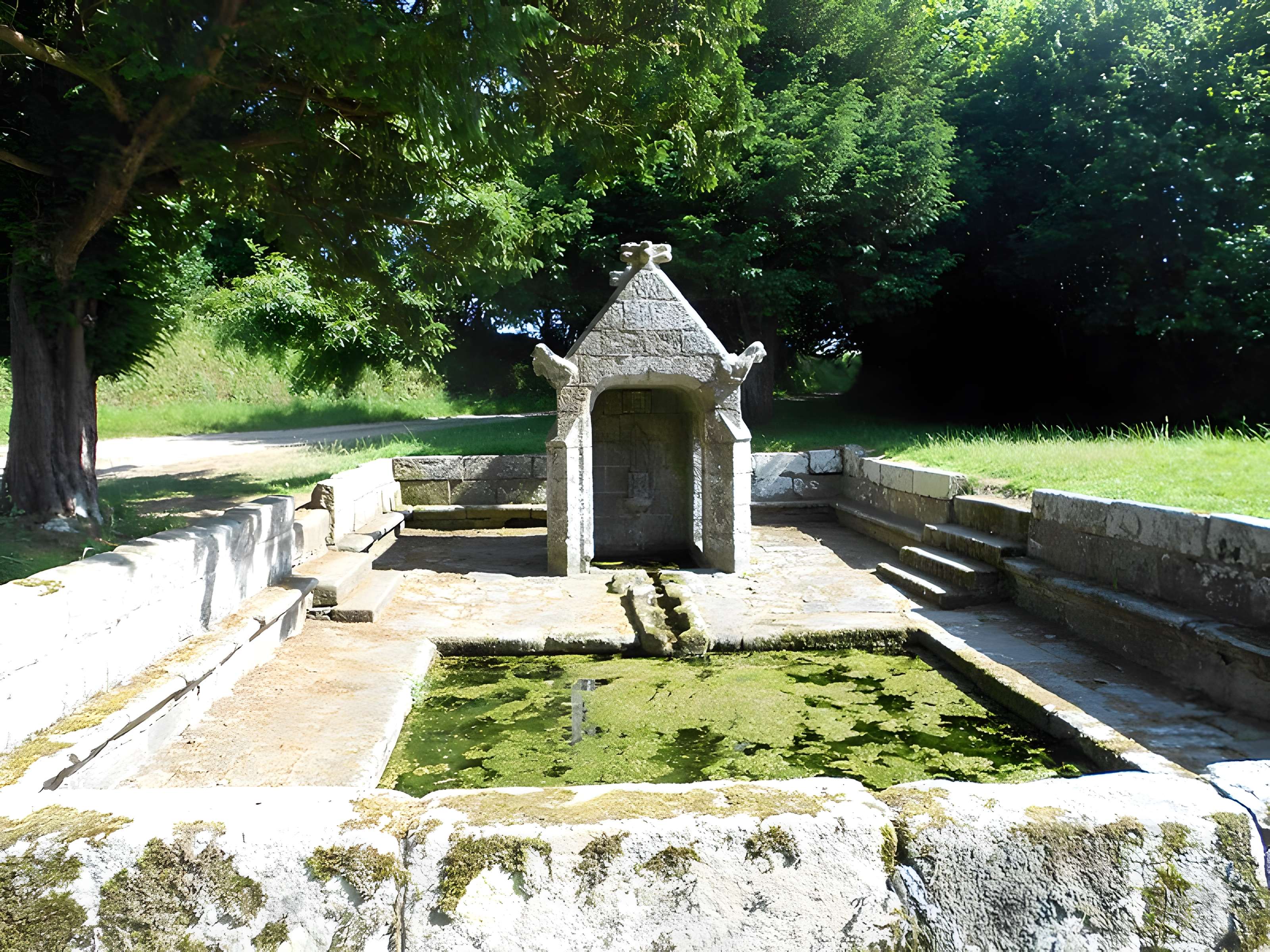 Fontaine Saint-Sylvestre de Plouzélambre