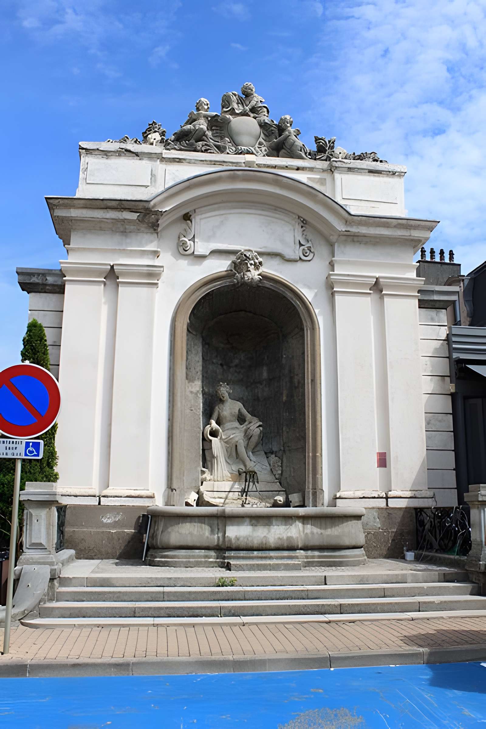 Fontaine Truchot de Salins-les-Bains 