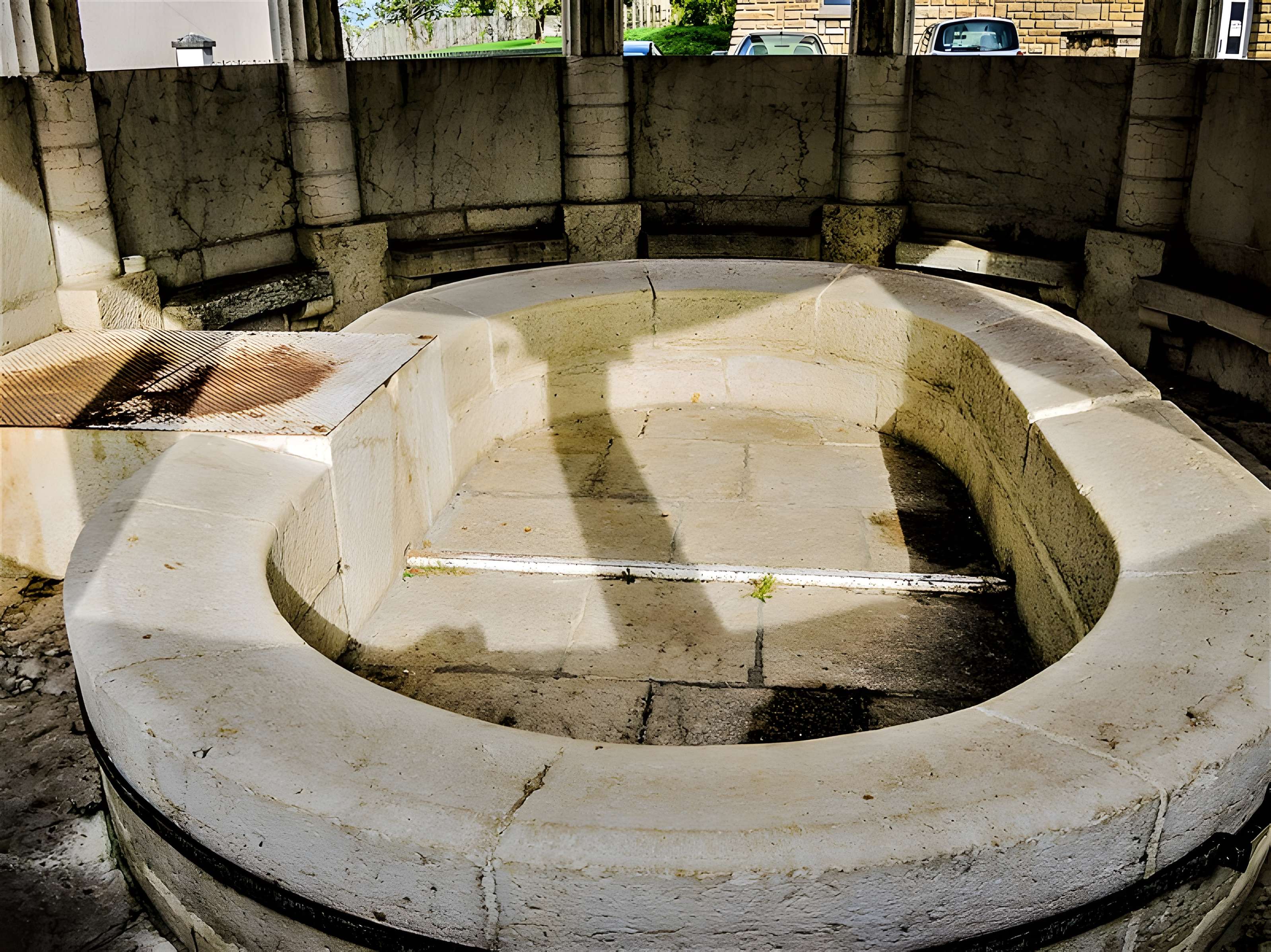 Fontaine-lavoir de Loray