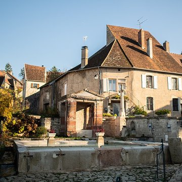 fontaine lavoir de menotey