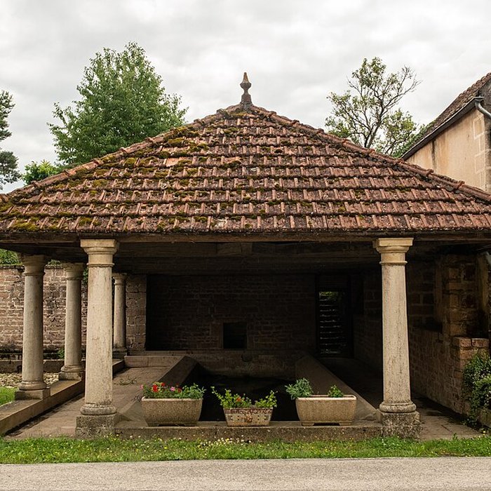 Photo de Fontaine-lavoir de Peintre