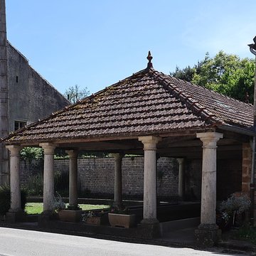 Fontaine-lavoir de Peintre