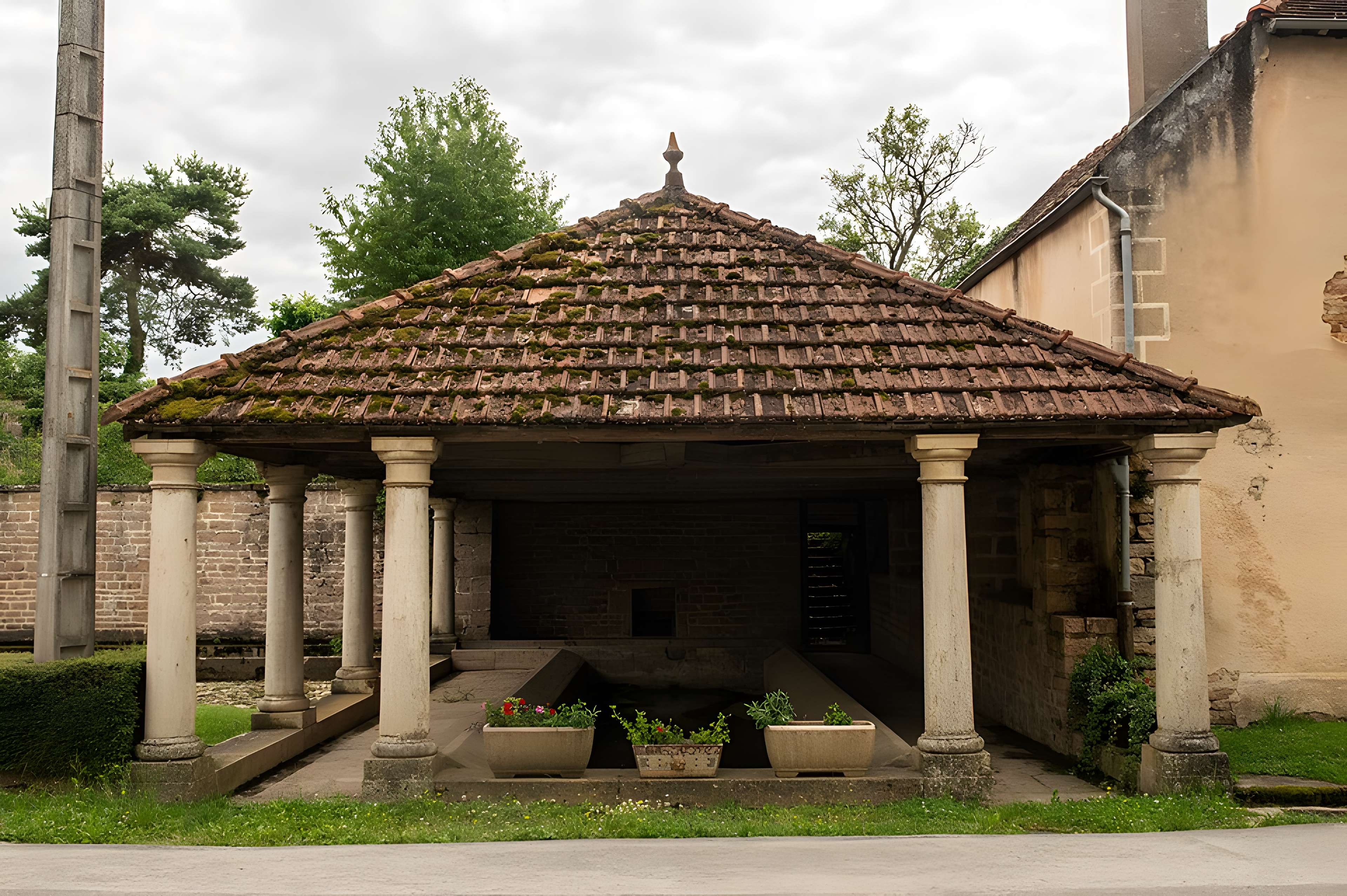 Fontaine-lavoir de Peintre