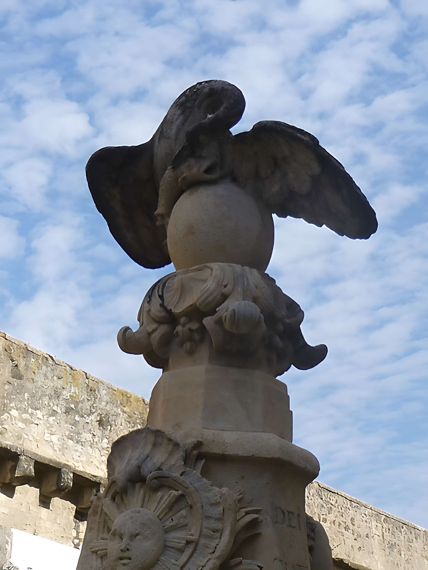 Fontaine du Pélican de Pernes-les-Fontaines