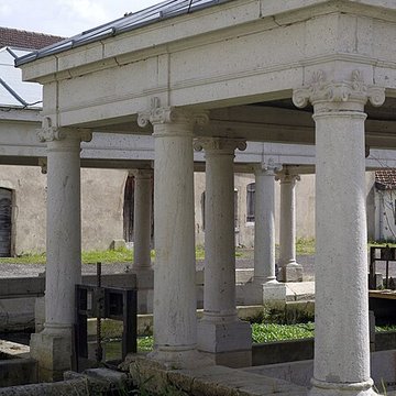 Fontaine et Lavoirs dÉtuz