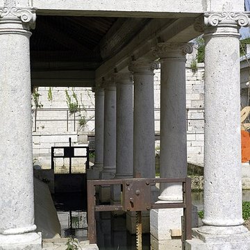Fontaine et Lavoirs dÉtuz