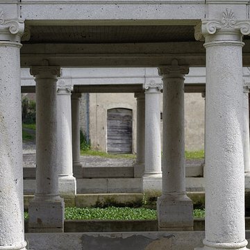 Fontaine et Lavoirs dÉtuz