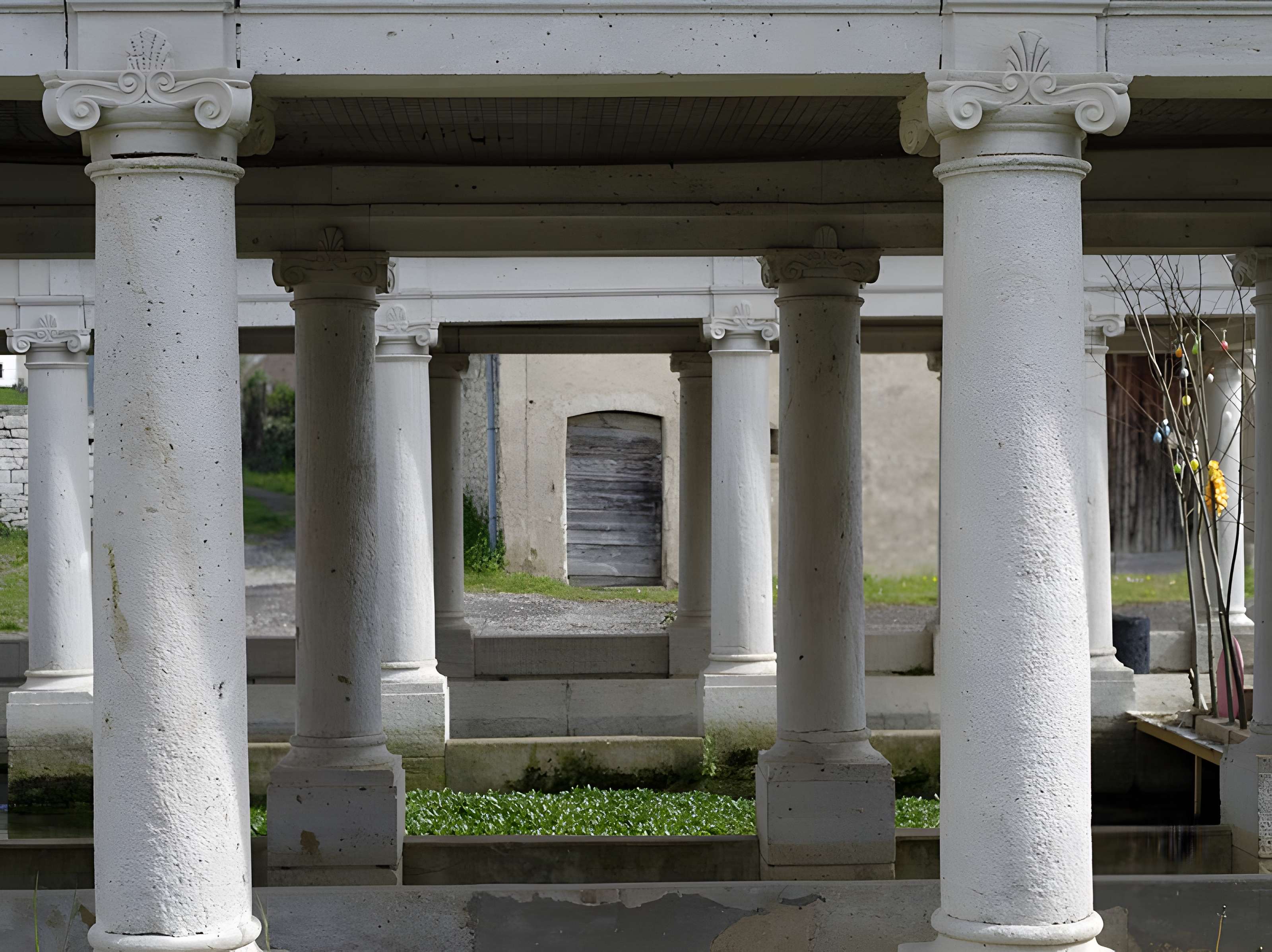 Fontaine et Lavoirs d'Étuz