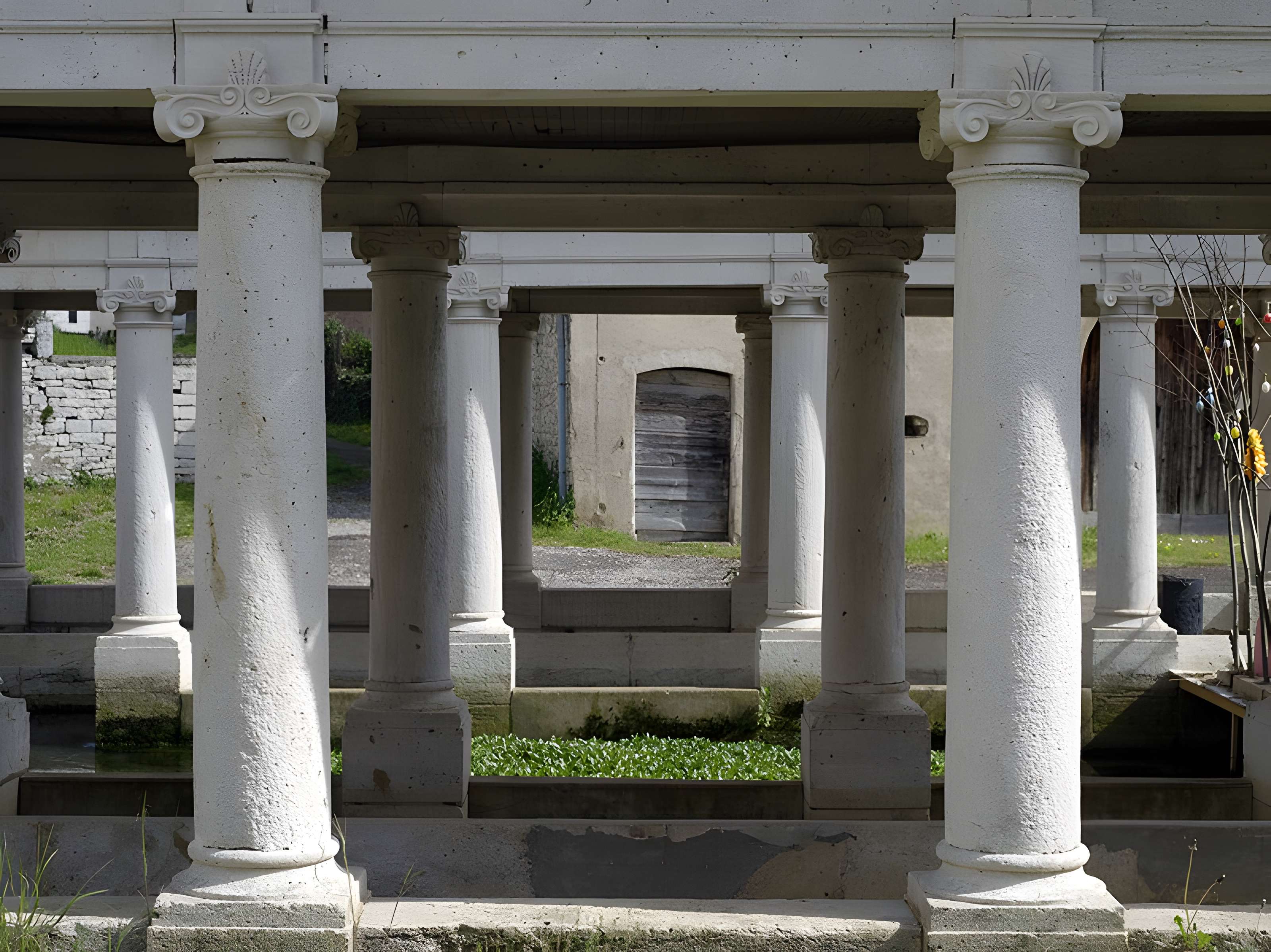 Fontaine et Lavoirs d'Étuz