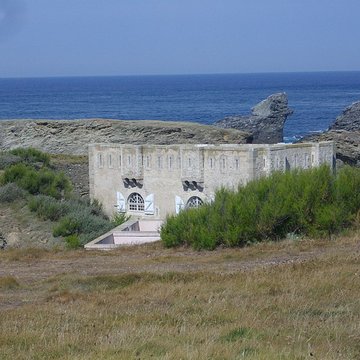 Fort Sarah Bernhardt