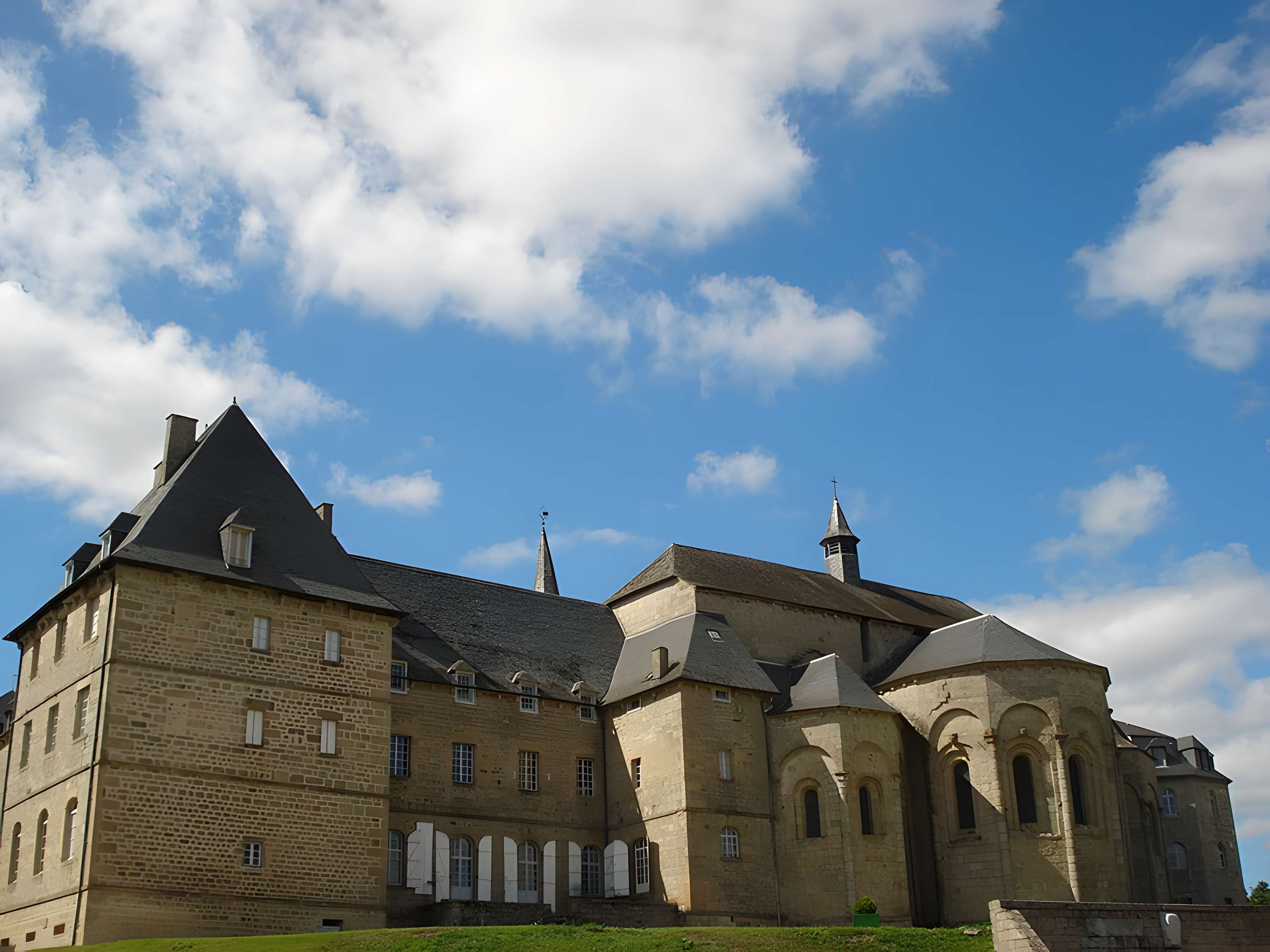 Abbaye Saint-André de Meymac