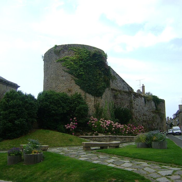 Photo de Fortifications dAvranches