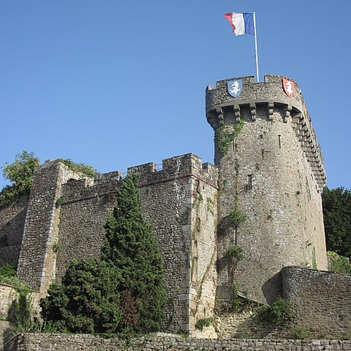 Photo de Fortifications dAvranches