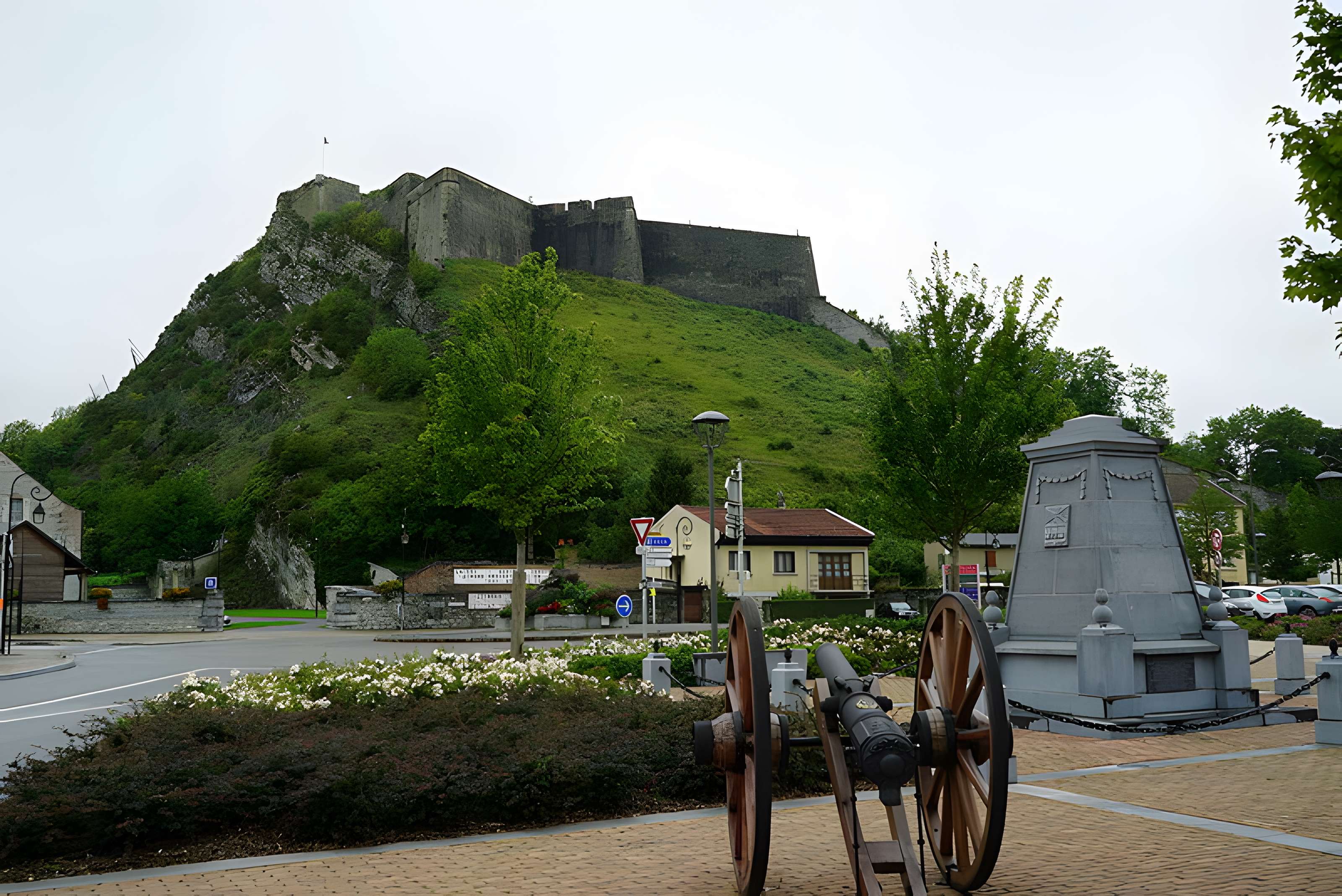 Fortifications de Givet