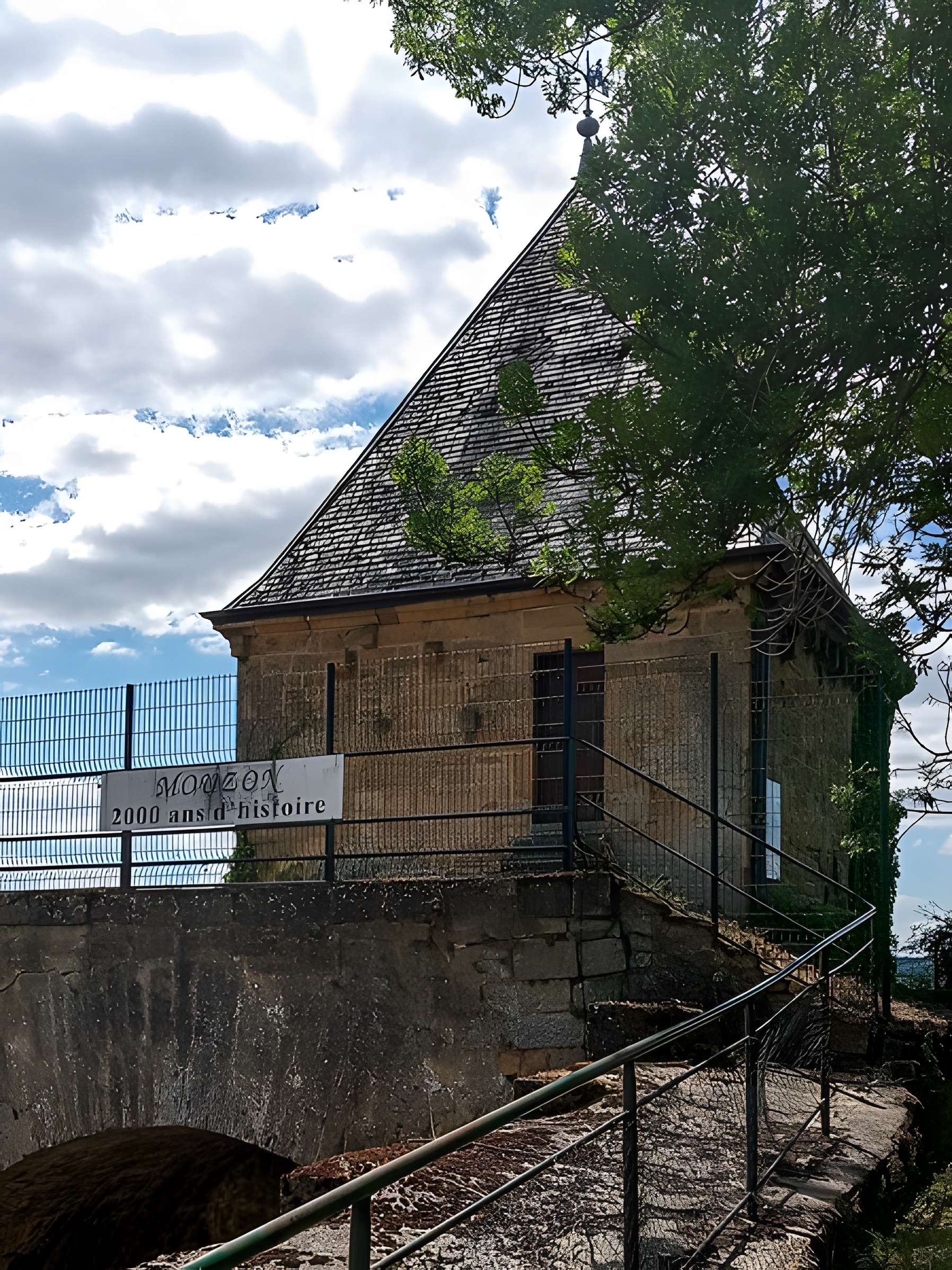 Fortifications de Mouzon