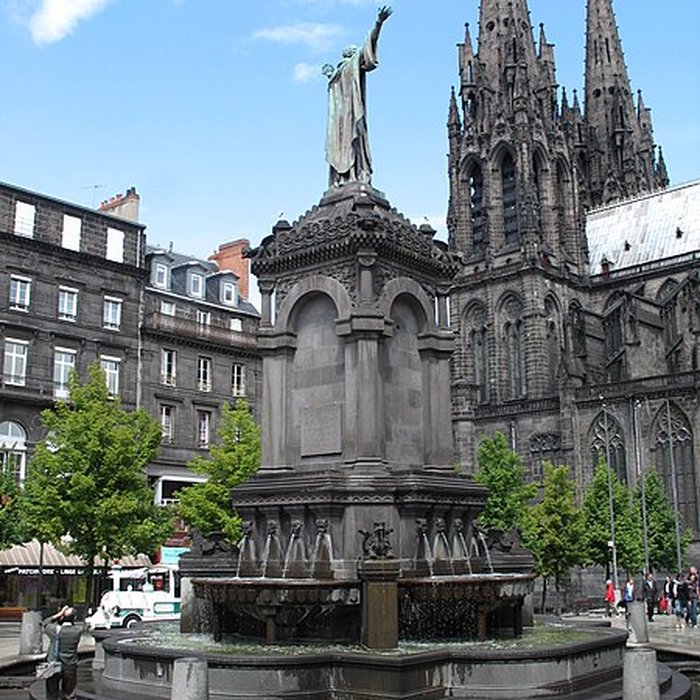 Photo de Fontaine Urbain II de Clermont-Ferrand