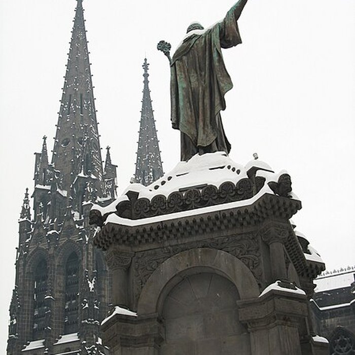 Photo de Fontaine Urbain II de Clermont-Ferrand