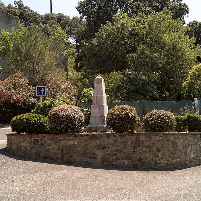 Photo de Vestiges des fortifications romaines