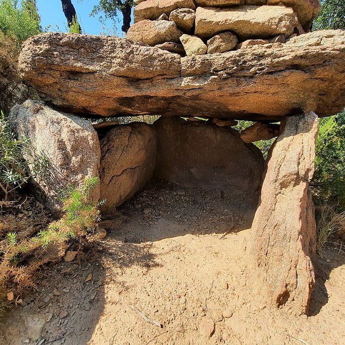 Photo de Vestiges des fortifications romaines