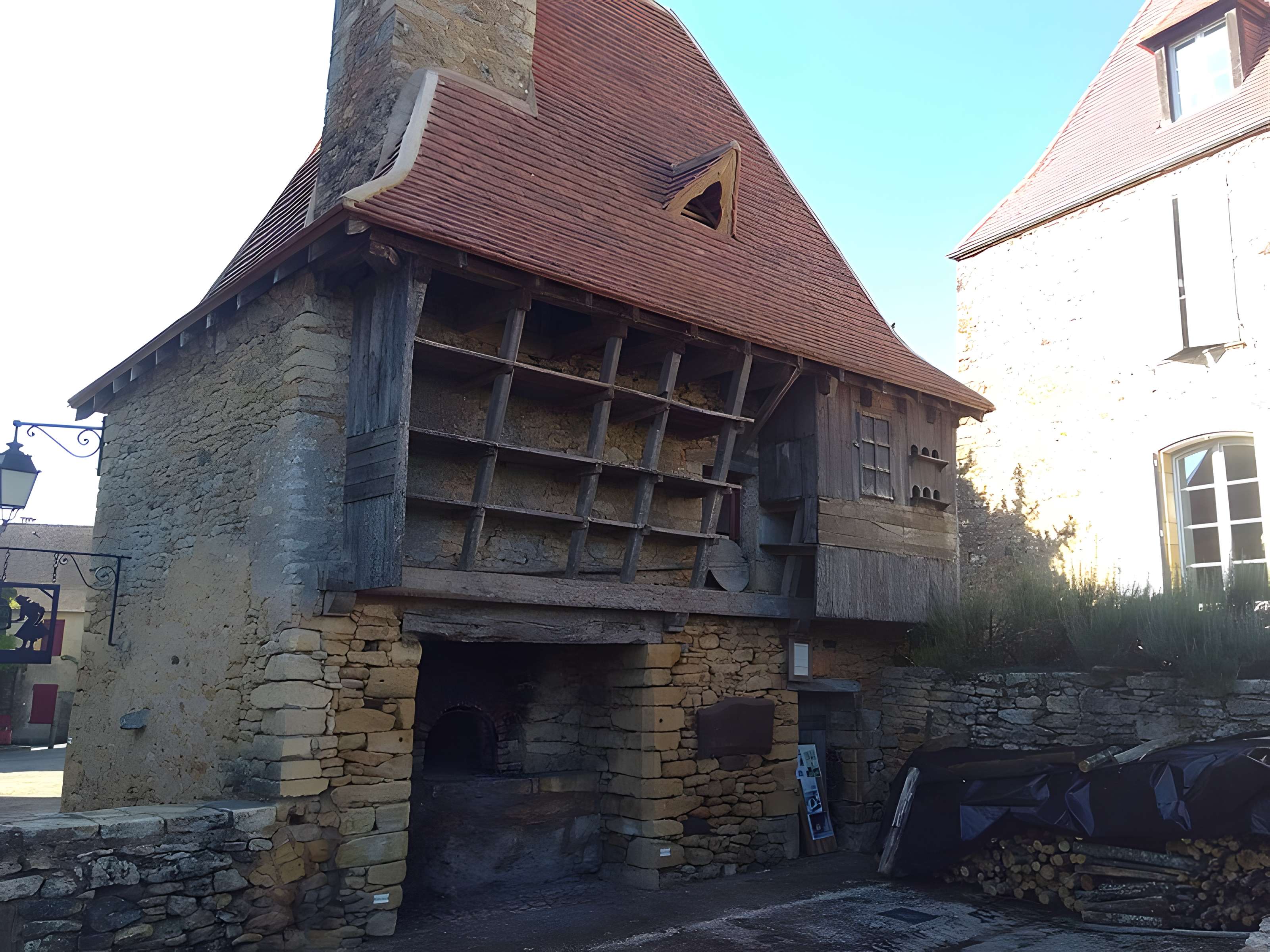 Four à pain dépendant de l'ancien presbytère d'Urval