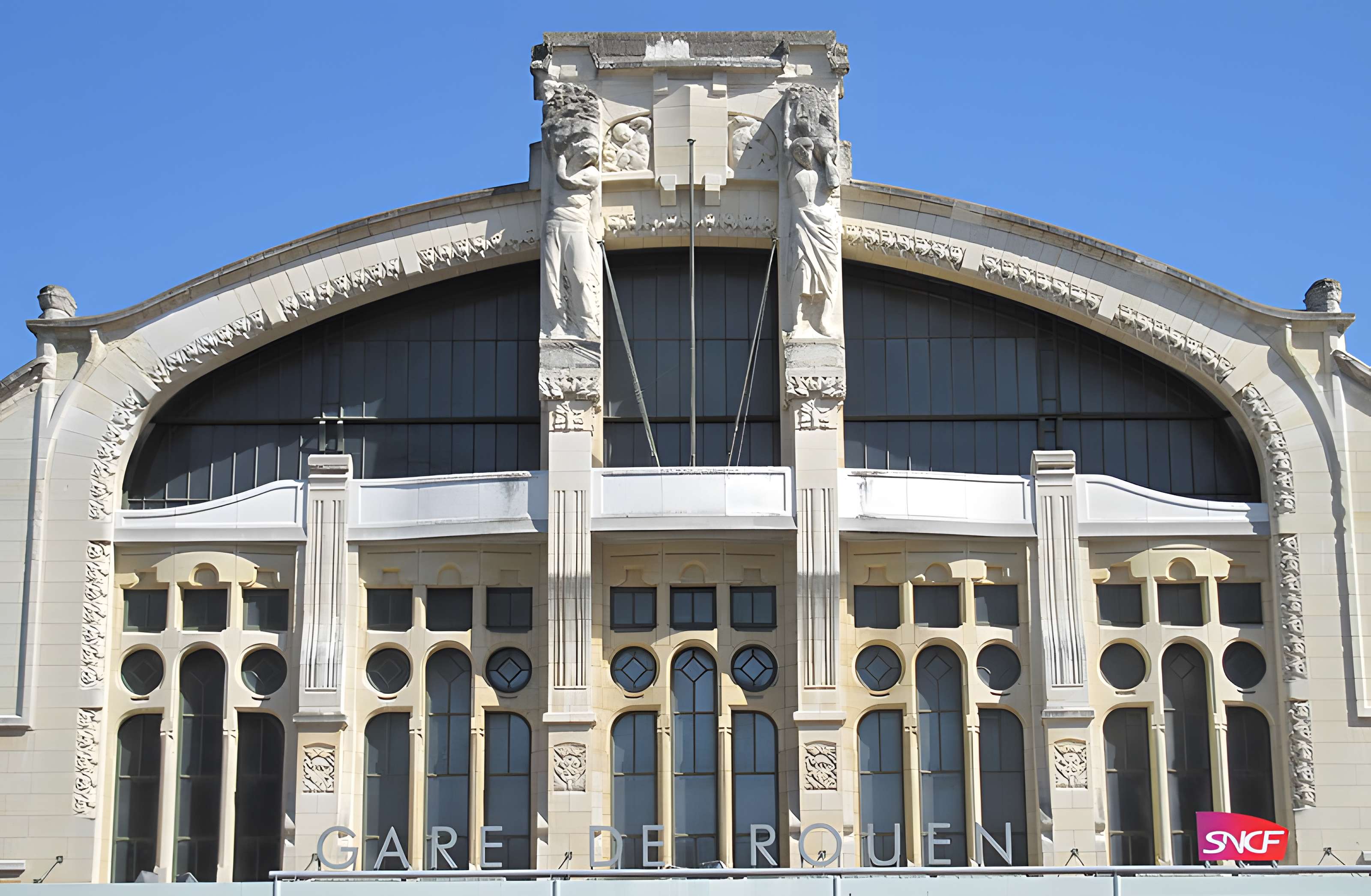Gare de Rouen-Rive-Droite