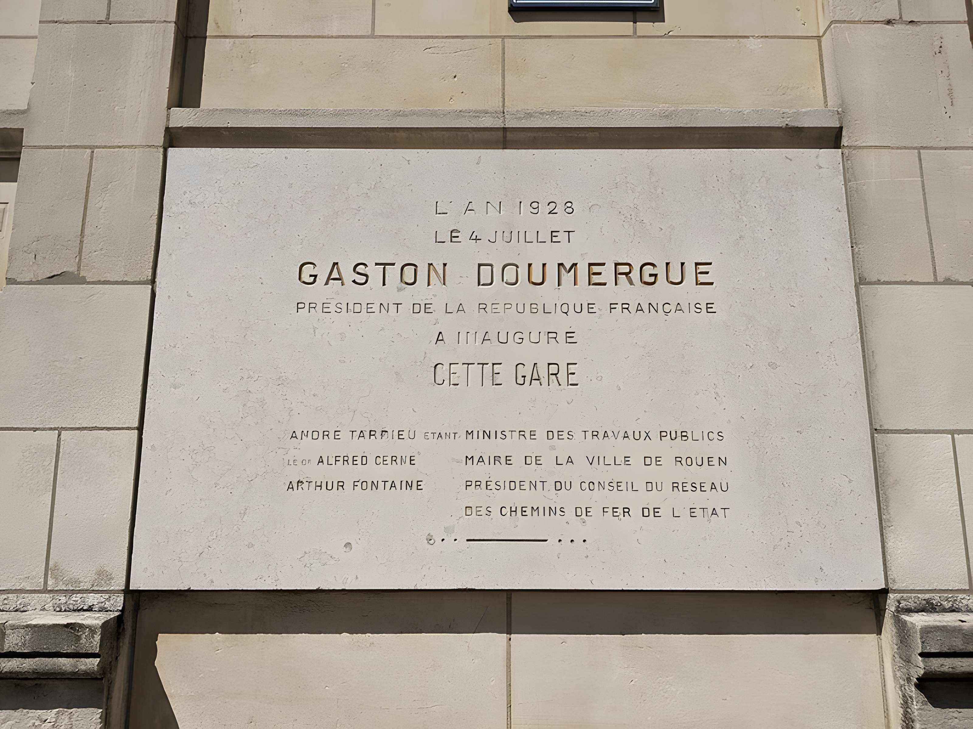 Gare de Rouen-Rive-Droite