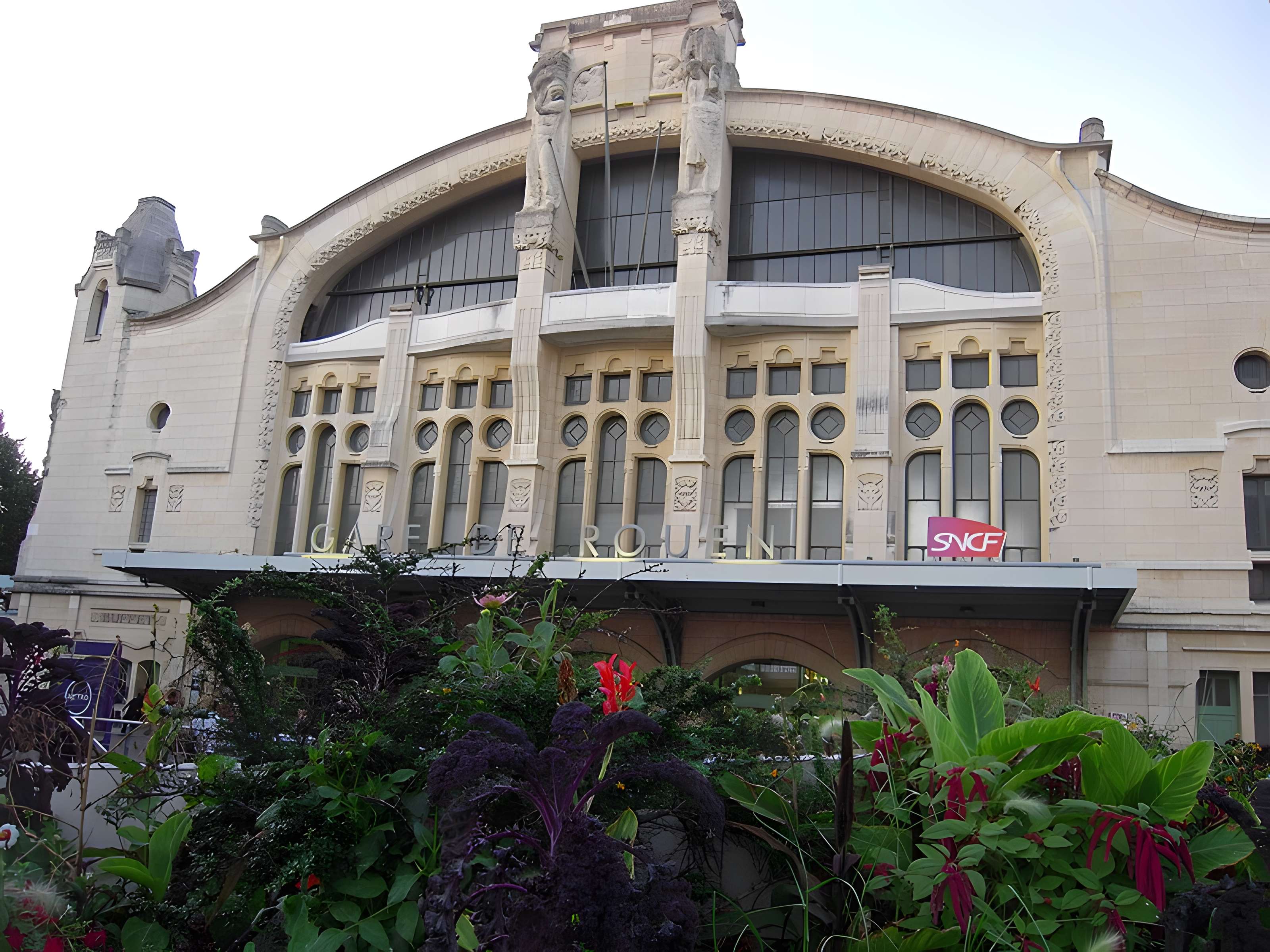Gare de Rouen-Rive-Droite