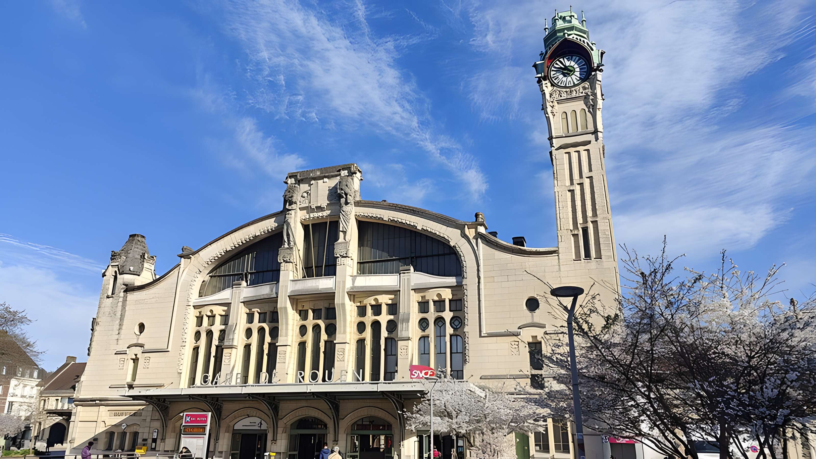 Gare de Rouen-Rive-Droite