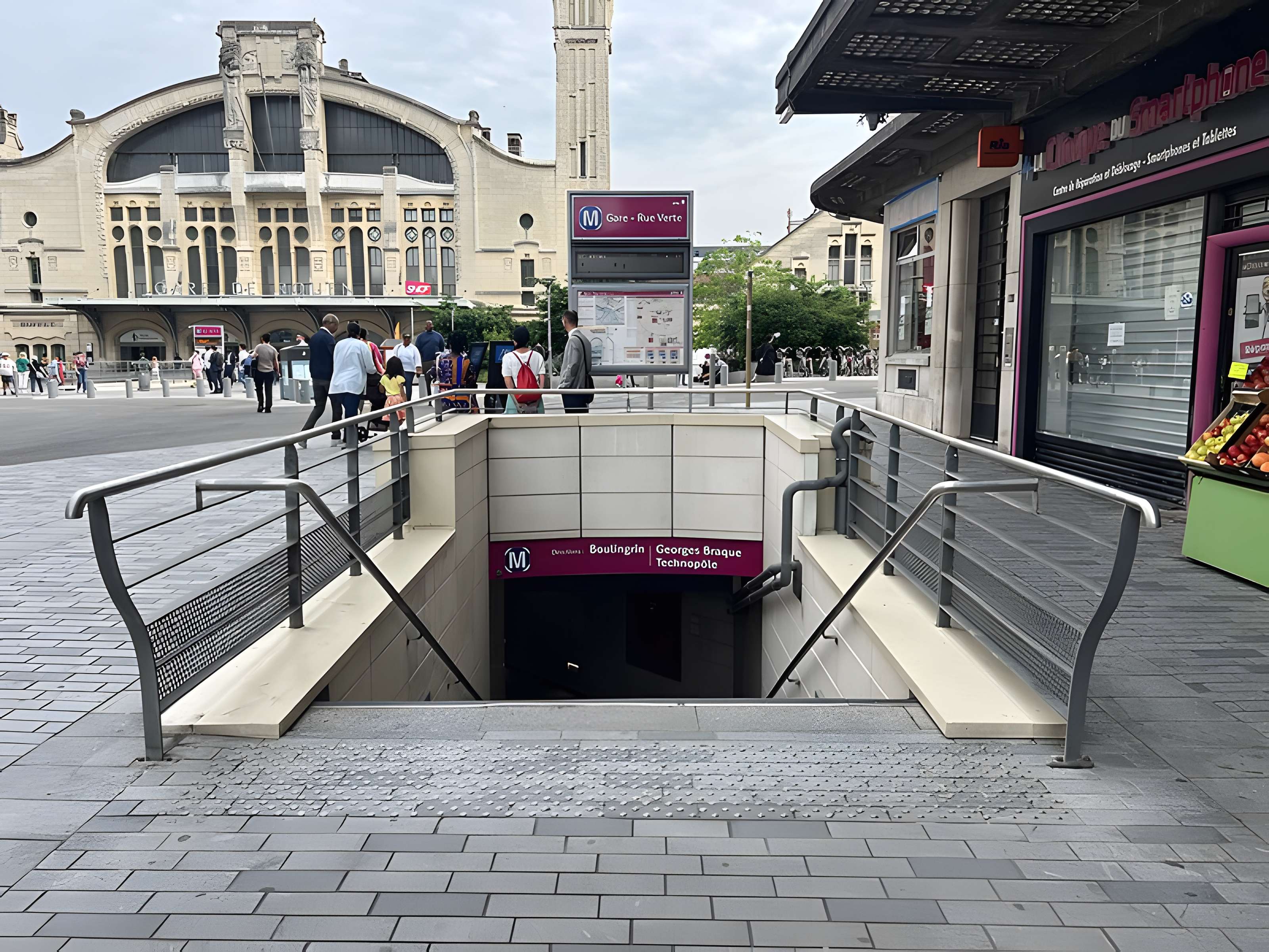 Gare de Rouen-Rive-Droite