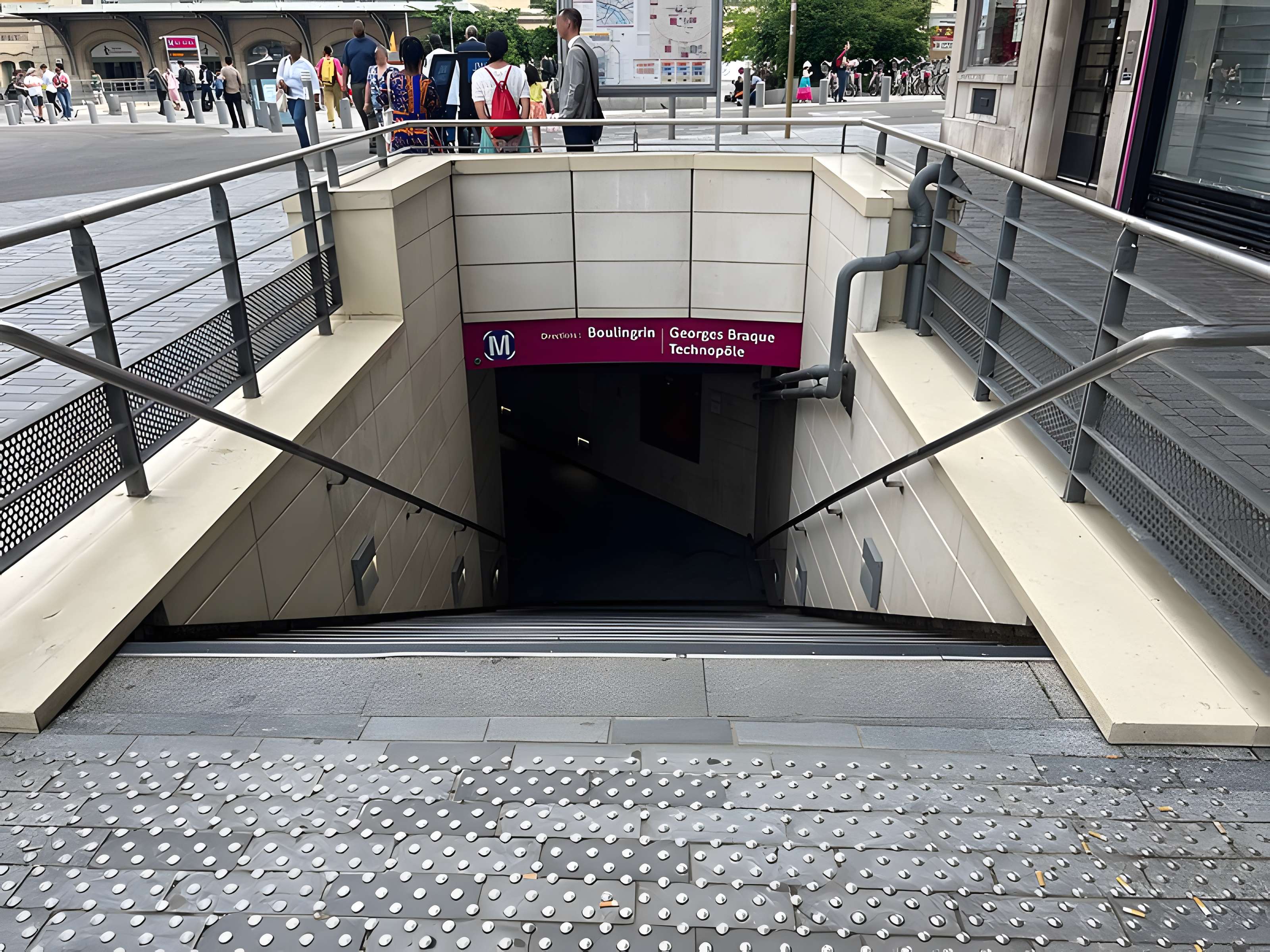 Gare de Rouen-Rive-Droite