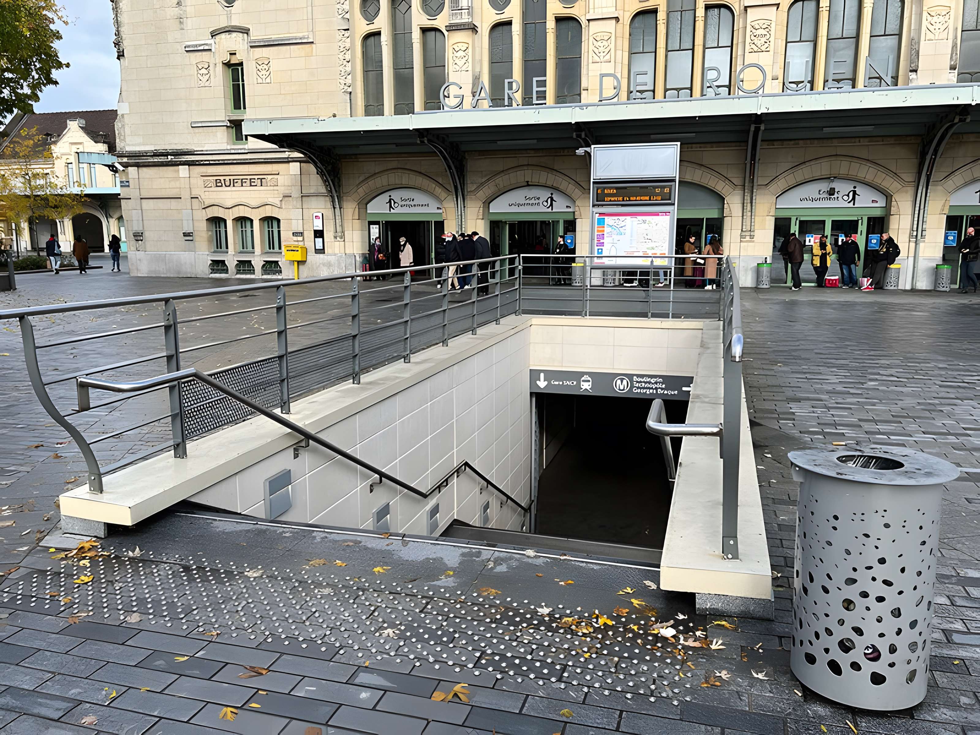Gare de Rouen-Rive-Droite