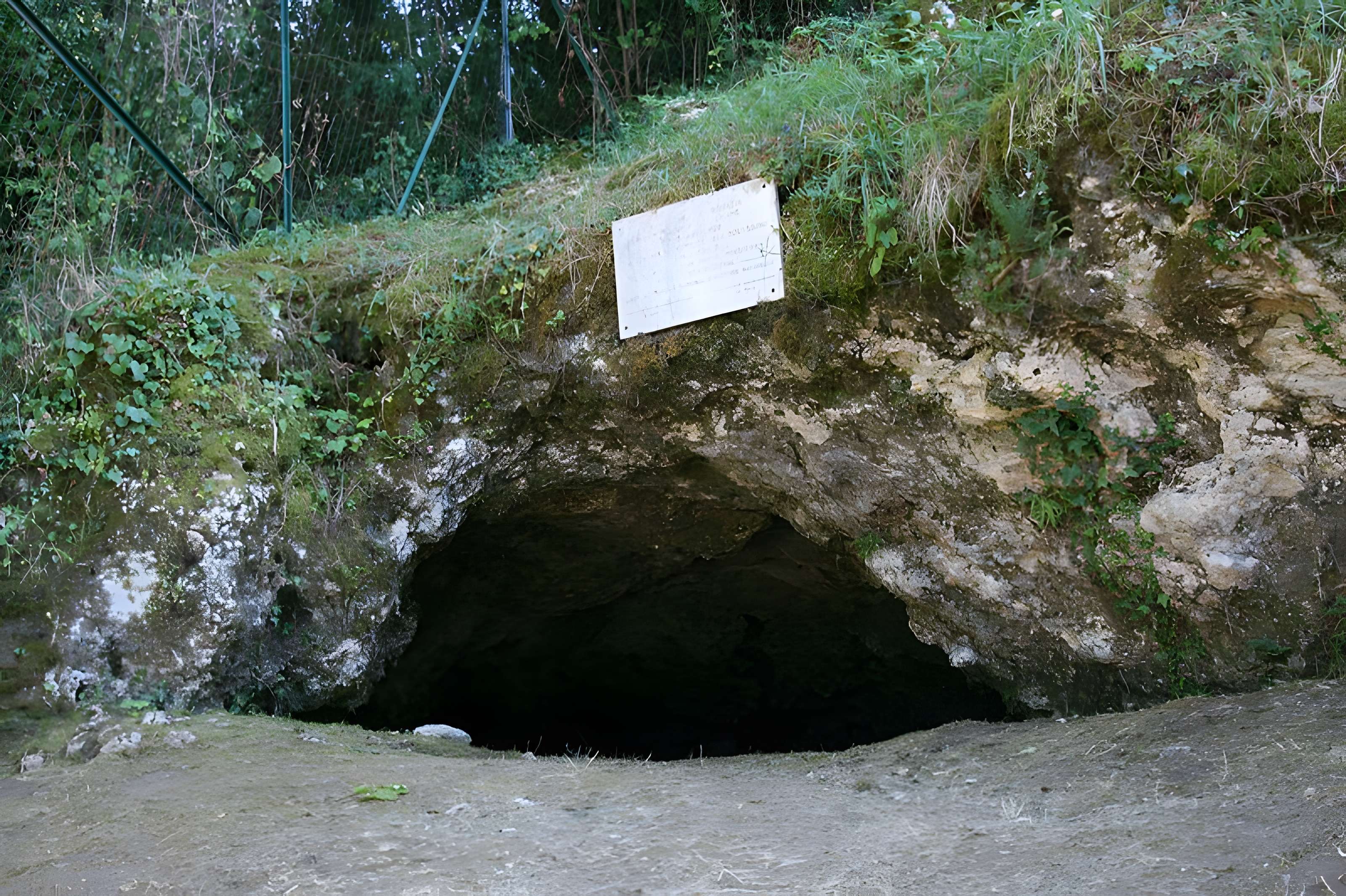 Gisement préhistorique Bouffia Bonneval à La Chapelle-Saint-Géraud 