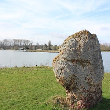 gisement prehistorique de la pierre aux fees