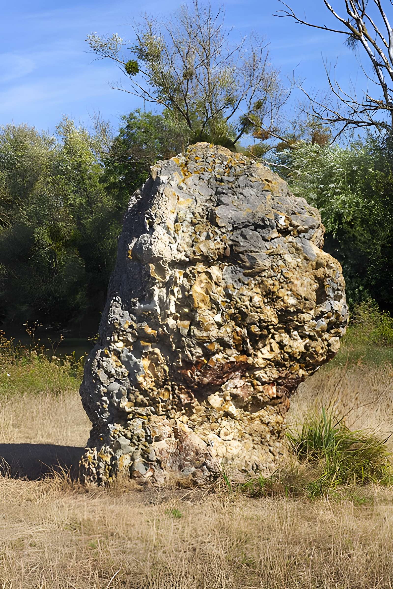 Gisement préhistorique de la Pierre-aux-Fées