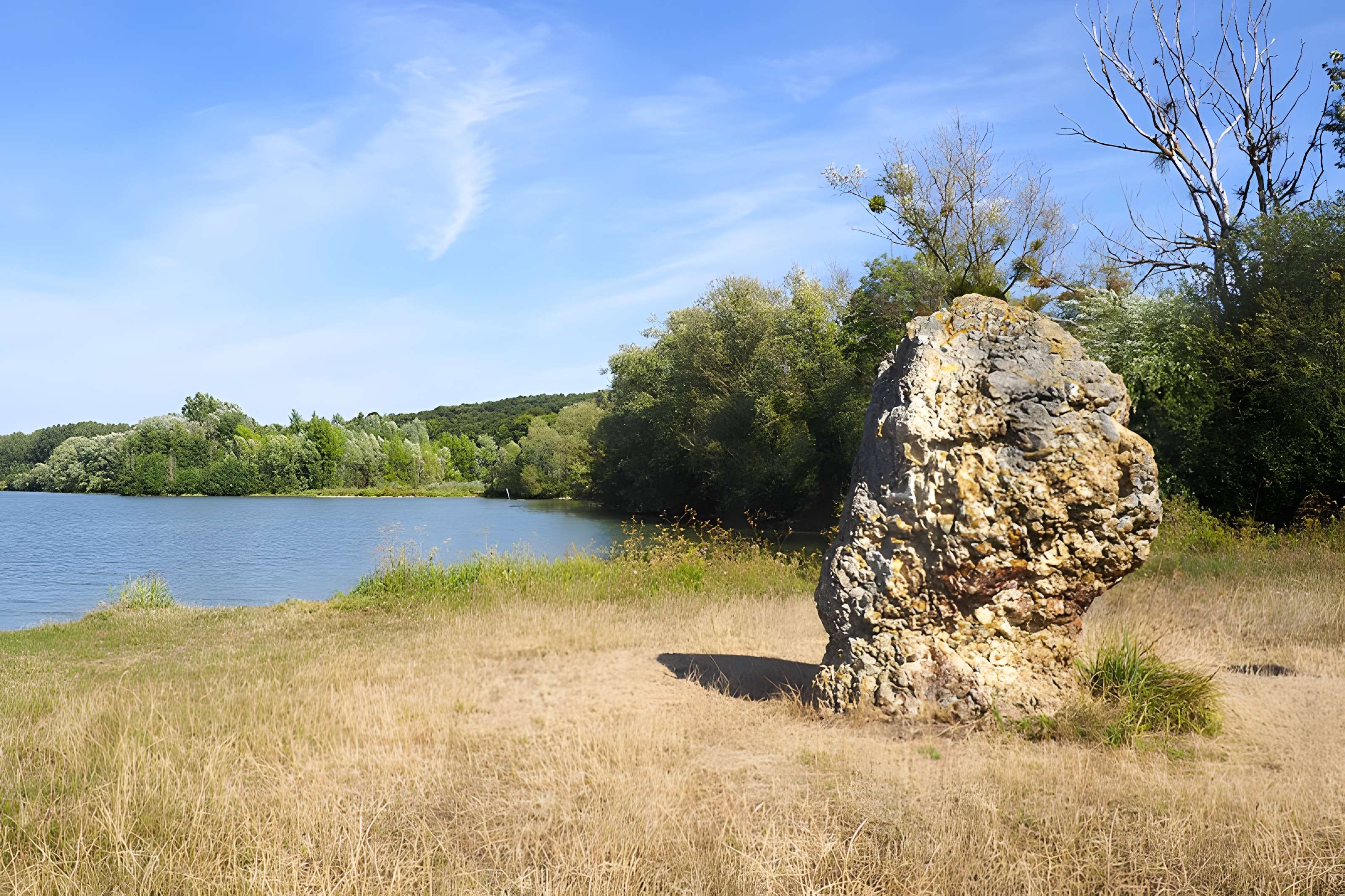 Gisement préhistorique de la Pierre-aux-Fées