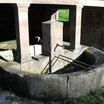 fontaine lavoir de lomont