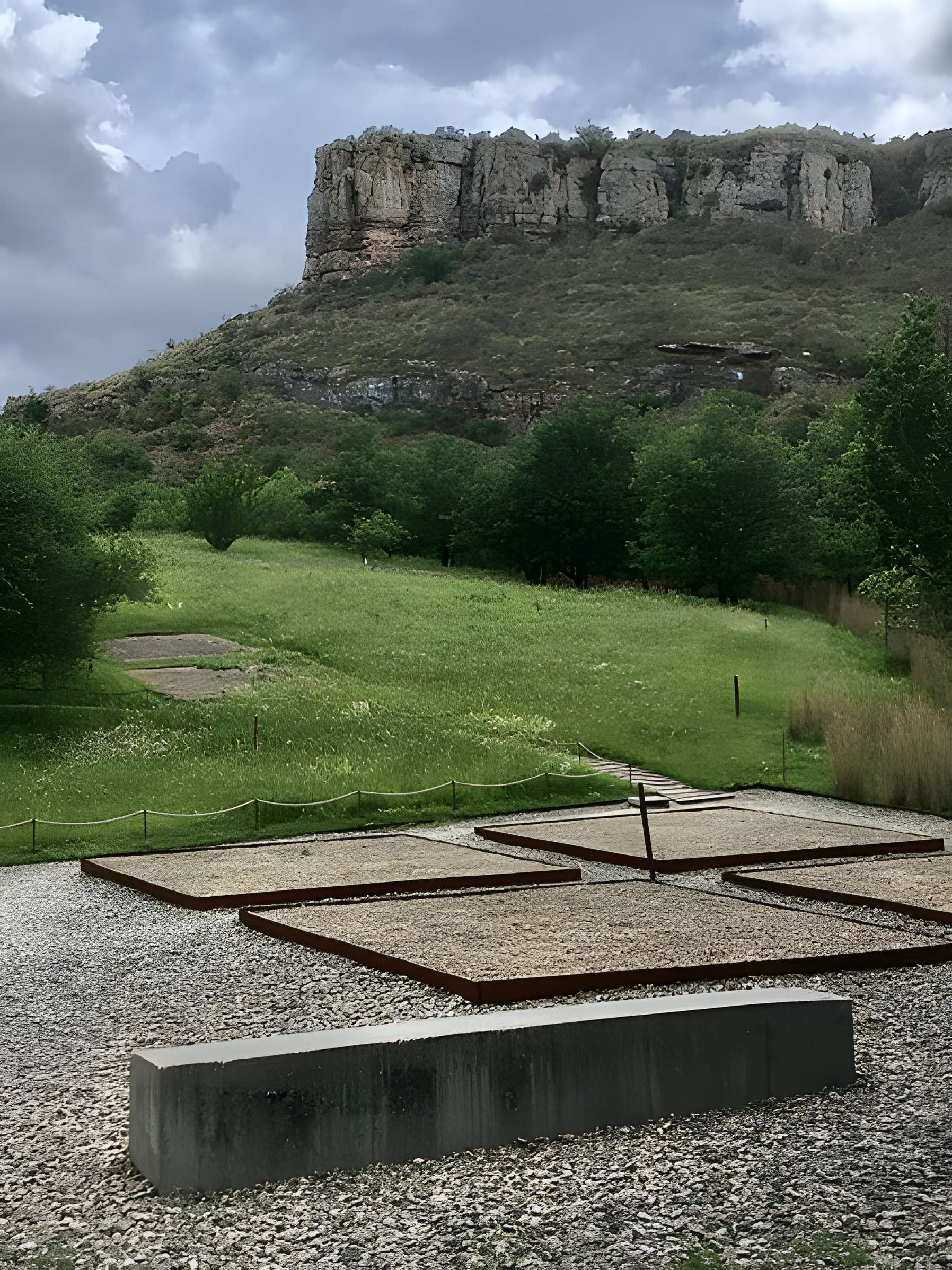 Gisement préhistorique de Solutré